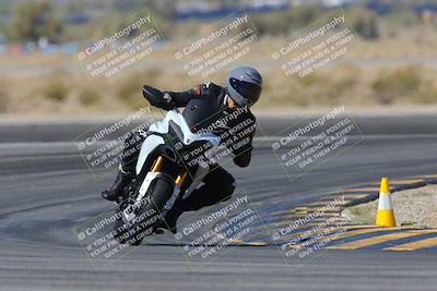 media/Mar-24-2025-Moto Forza (Mon) [[57ce5c5cff]]/3-Beginner Group/Session 2 (Turn 11)/